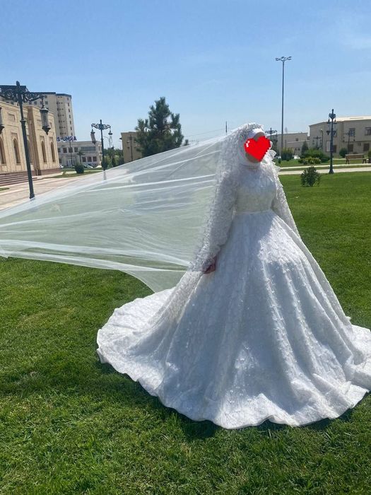 Kelin koʻylaklar prakatga beriladi va sotiladi