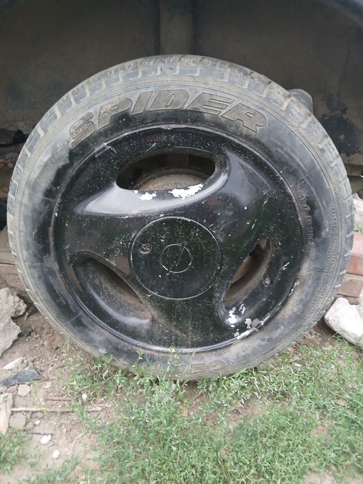 Roți de opal corsa
