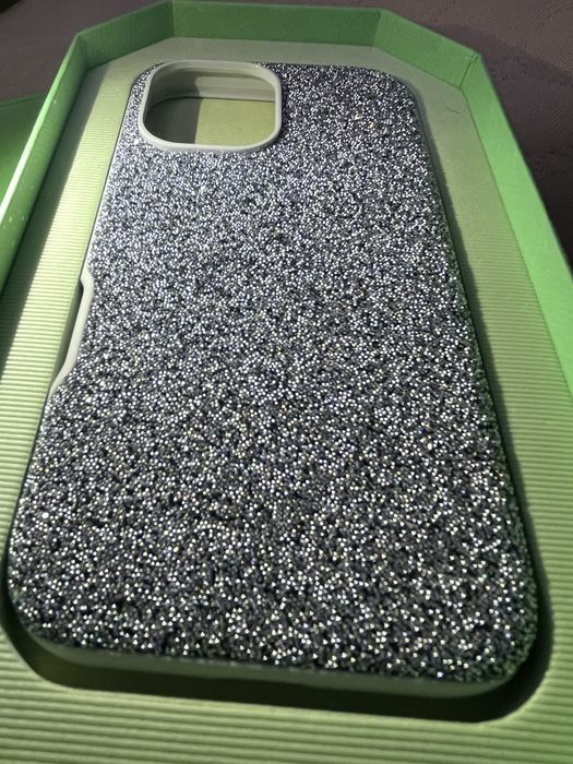 Husa SWAROVKI iphone 16