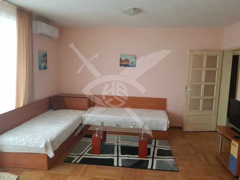 Дава се под наем Двустаен апартамент в Варна, Спортна зала - 56 кв.м за 500 € - Снимка #2