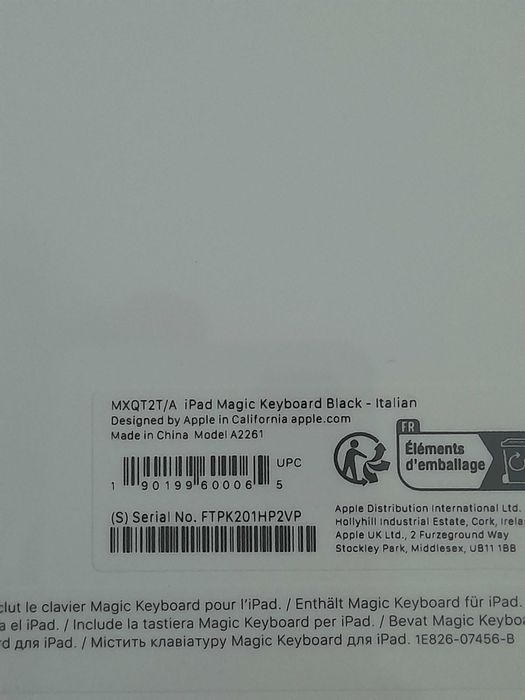 Magic Keyboard pentru iPad 12,9”