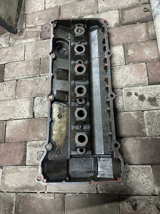 Клапанная крышка BMW M50