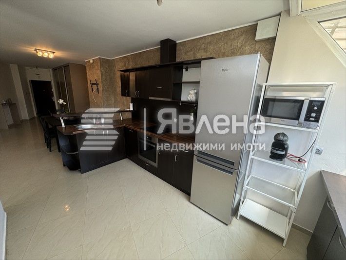 Продава се Тристаен апартамент в София, Карпузица - 120 кв.м за 1850 €/кв.м - Снимка #3