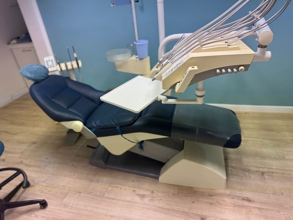 Стоматологичен стол Fona 1000S
