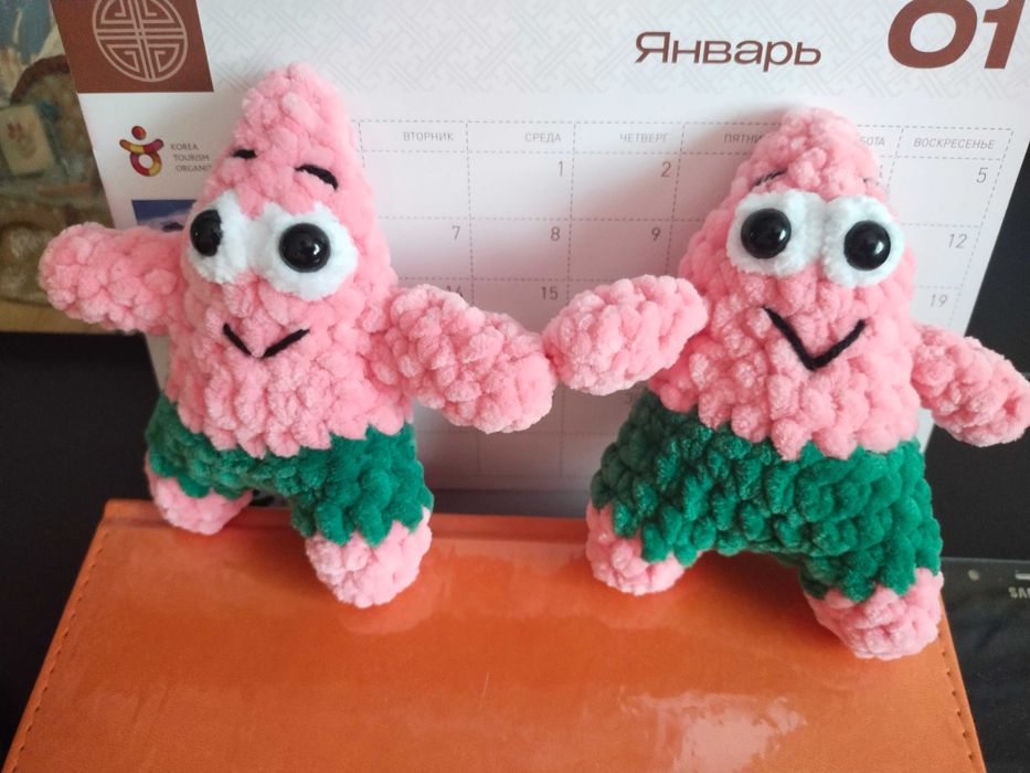 Брелки вязанные игрушки