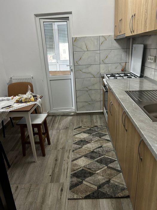 Cazare, chirie apartament 2 camere
