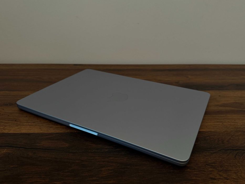 APPLE MacBook Air 13 / M4 / 16GB / SSD 256GB / Sky Blue + Magic Mouse