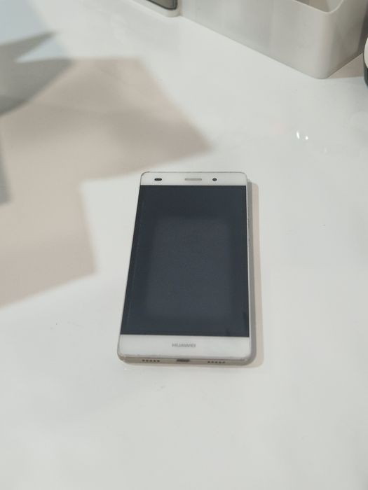 Telefon pentru piese sau colecție.  Huawei
