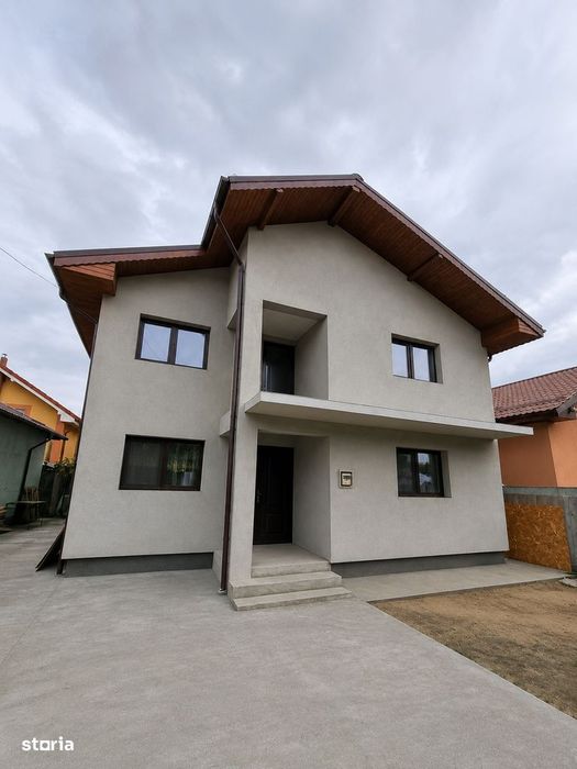 Casă P+1 de vânzare – Craiova, Strada Dobrogea – 220.000 €