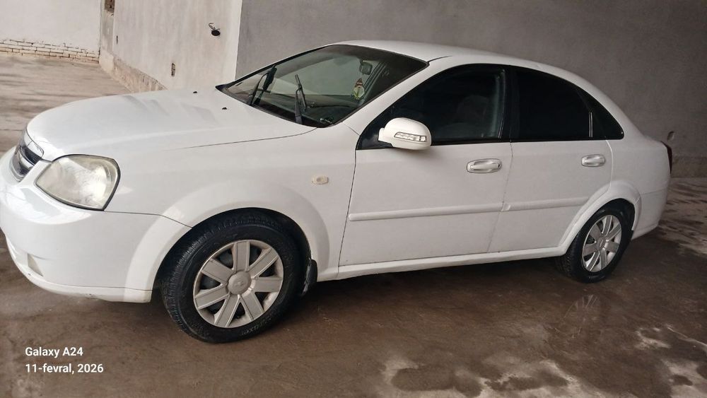 Chevrolet Lacetti / Gentra 2009 — 3