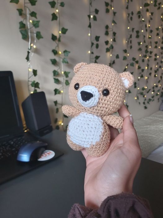 Плетена играчка меченце