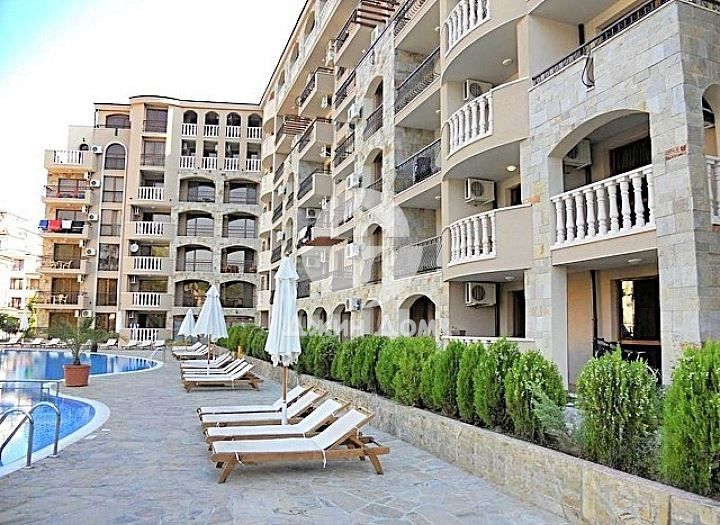 Продава се Двустаен апартамент в к.к. Слънчев бряг - 61 кв.м за 761 €/кв.м - Снимка #12