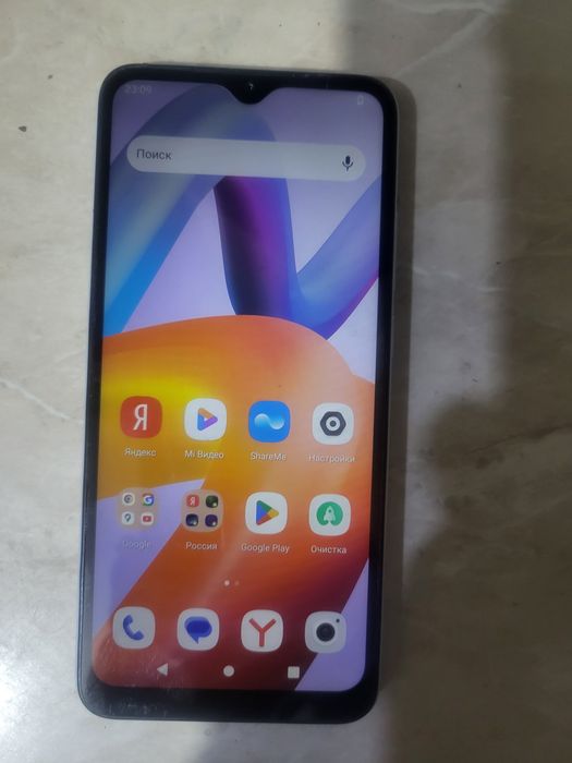 Продам телефон  Redmi A2+