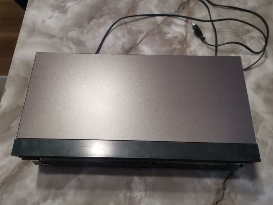 JVC TD-W20 – Двоен стерео касетофон (Double Cassette Deck) – Dolby B/C