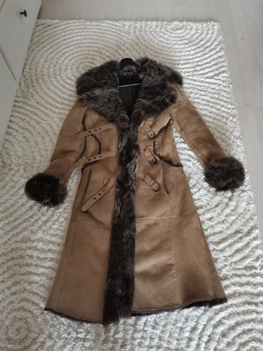 Cojoc de iarna, din blana de oaie