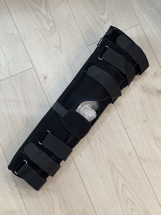 Тутор, ортез наколенный срочно