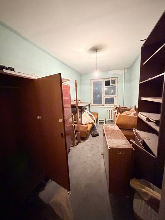 Chilonzor 9 kvartal 2 xonali kvartila sotiladi holati tamir talab