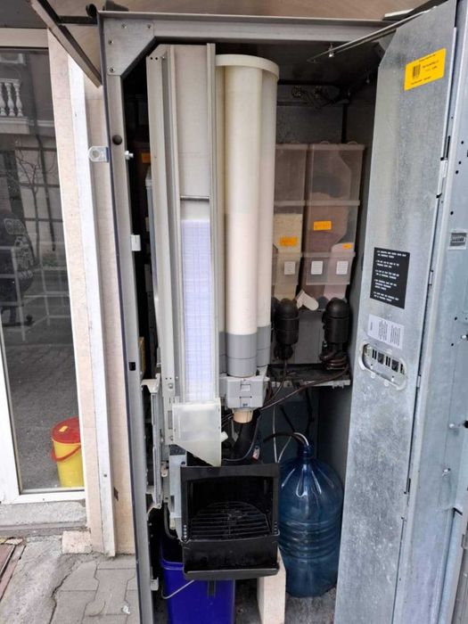 КАФЕ машина - вендинг автомат