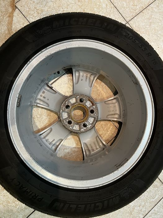 2 seturi Jante fara cauciucuri de vanzare 5x100. Marime pe 16"