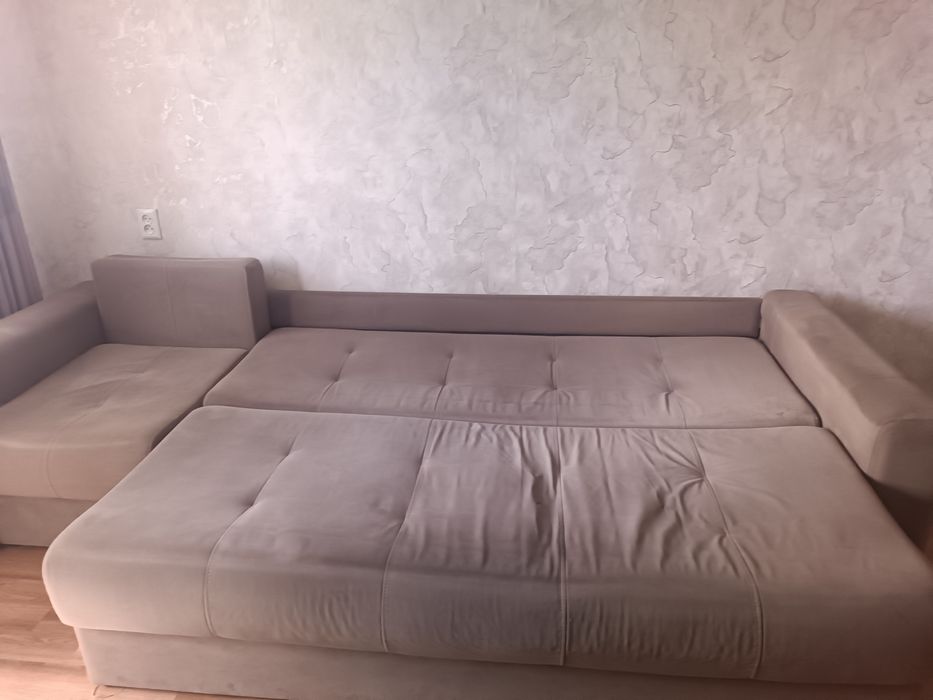 Продам диван  в хорошем состоянии
