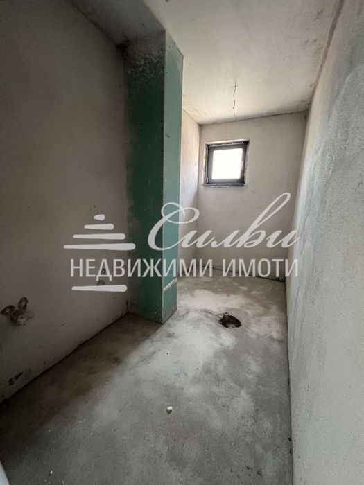 Продава се Тристаен апартамент в Търговище, Център - 120 кв.м за 1234 €/кв.м - Снимка #7