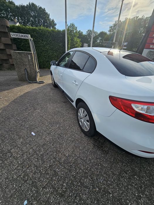 RENAULT Fluence 2011 — imagine 4