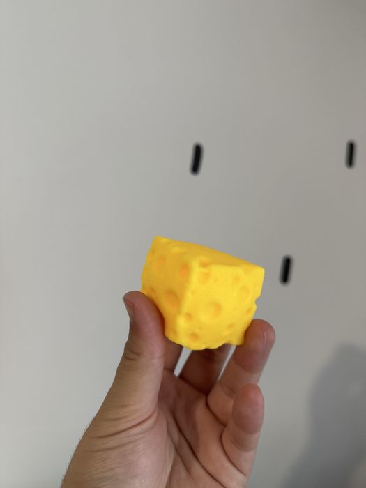 Squishy Cheese (cascaval)