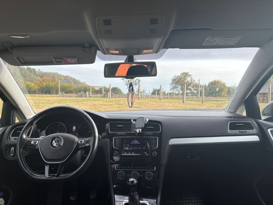VOLKSWAGEN Golf 2015 — imagine 5