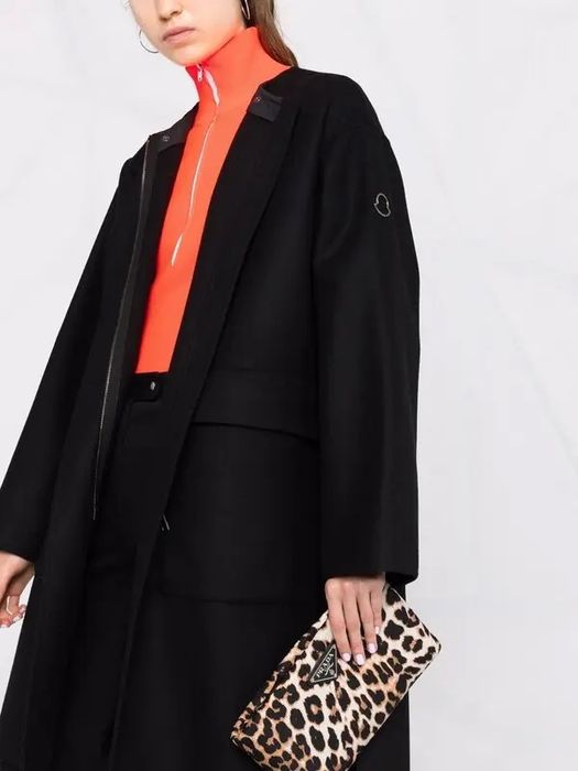 Вълнено палто Moncler