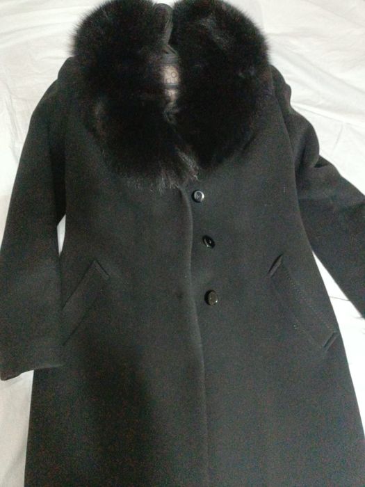 Срочно! Продам пальто .
