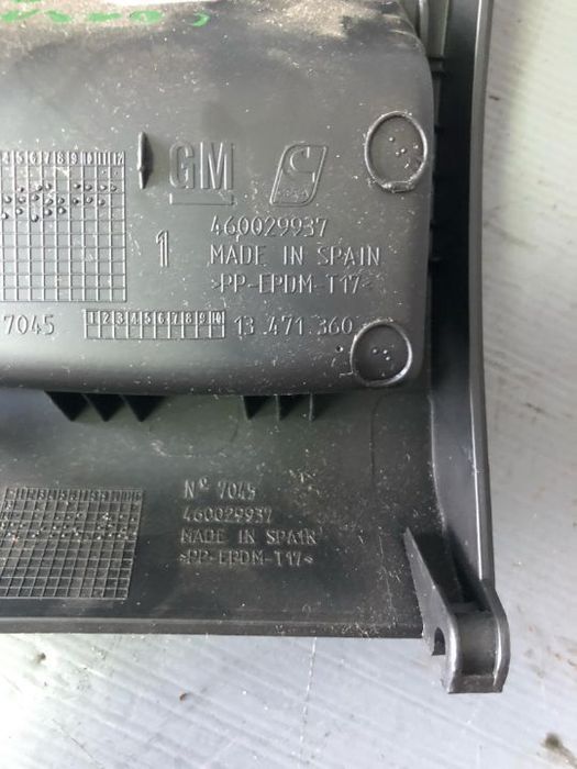 compartiment de depozitare opel corsa e dupa 2014