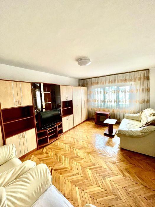 Inchiriez apartament 1 camera in Vlaicu, cu centrala