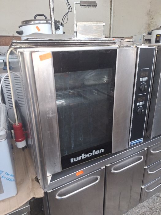 Конвектомат сладкарски/ хлебарски/ готварски TURBOFAN