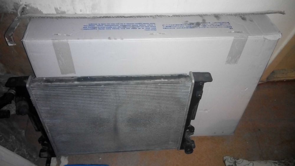 Радиатор за Lexus IS220 d