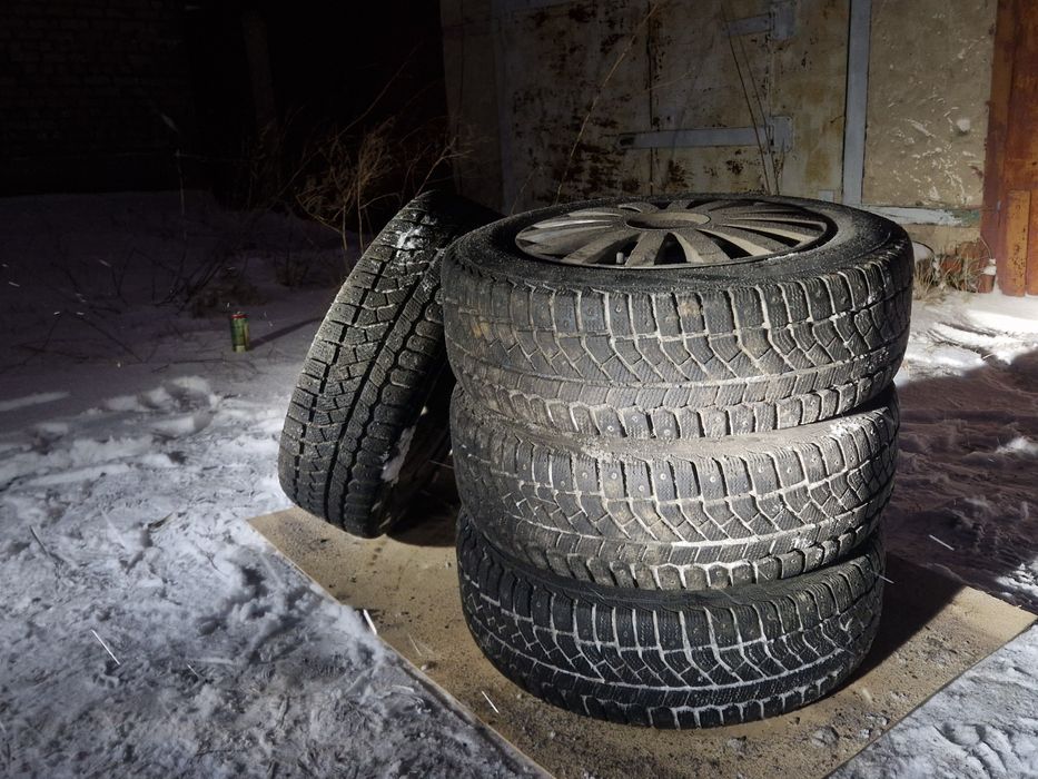 Продам зимние колеса