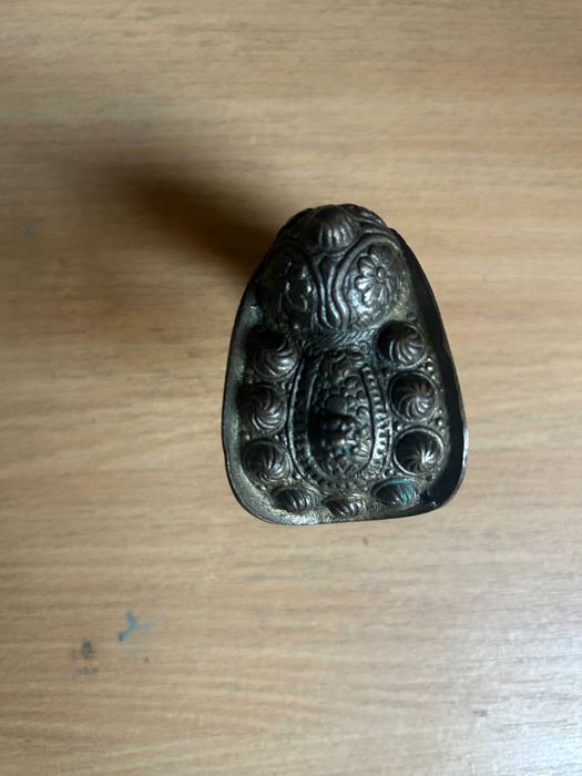 Възрожденска гривна рогатка 2
