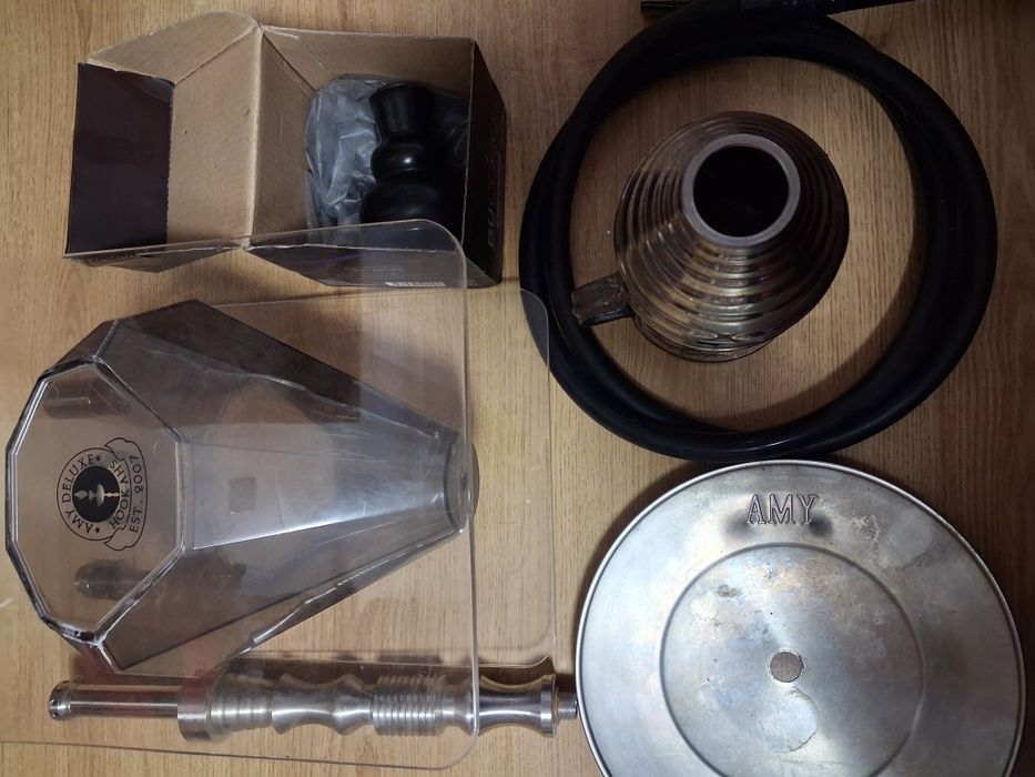 Narghilea cu accesorii