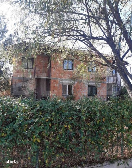 Casa de vacanta sau business