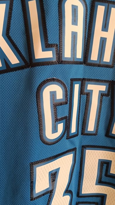 Баскетболен потник Oklahoma City Thunder