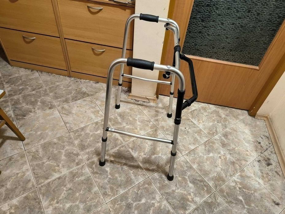 Проходилка за възрастни KY913L