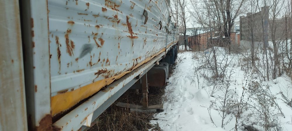 Продам полуприцеп МАЗ бортовой