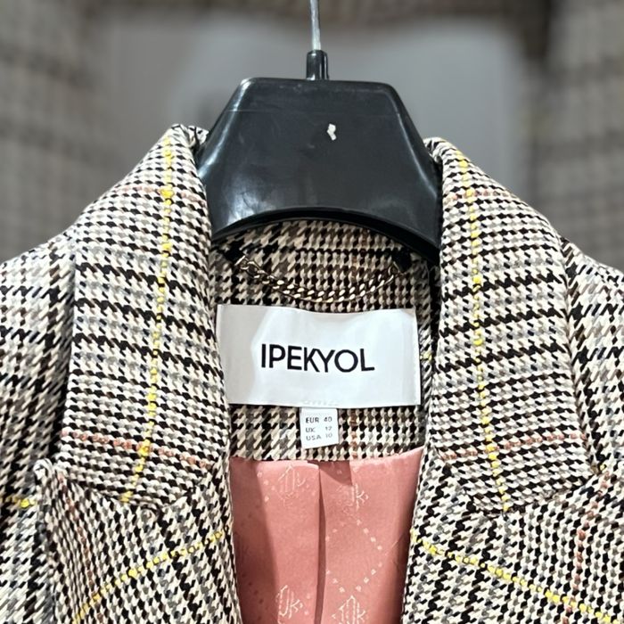 IPEKYOL стилно дамско сако