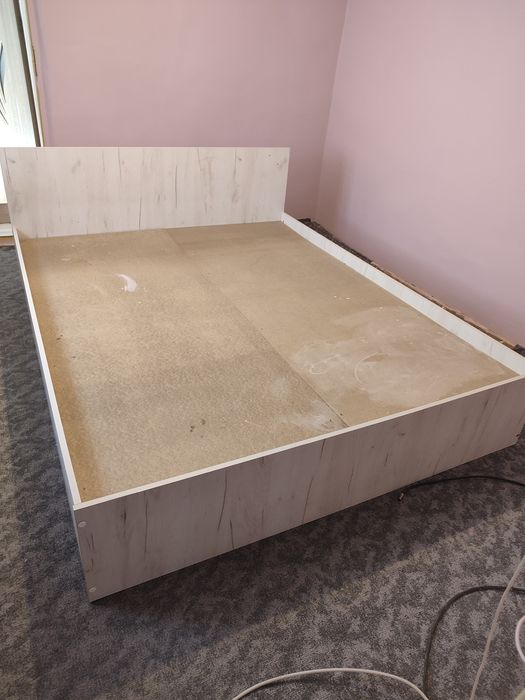 Pat de vânzare folosit 1 an