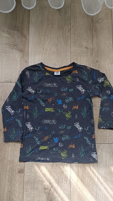 Lot bluzite mânecă lungă  mărimea 110 cm