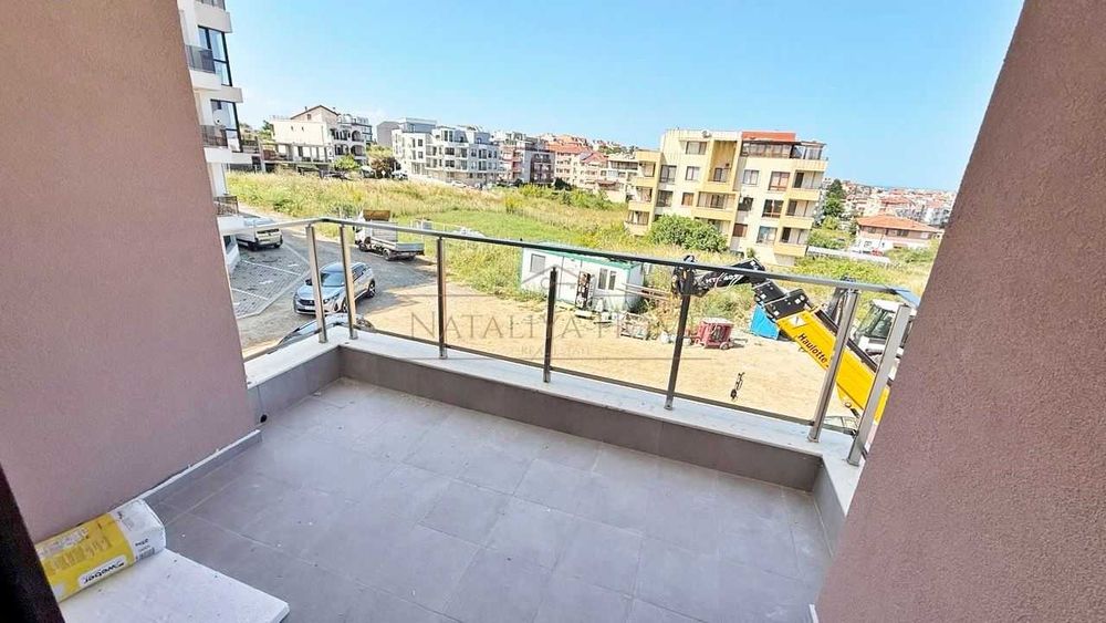 Продава се Тристаен апартамент в Созопол - 108 кв.м за 1180 €/кв.м - Снимка #5