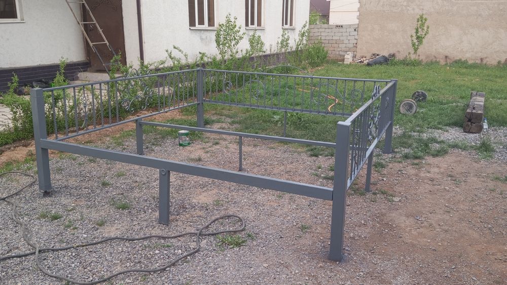 3*3 тапчан сатылат. Агашы жок