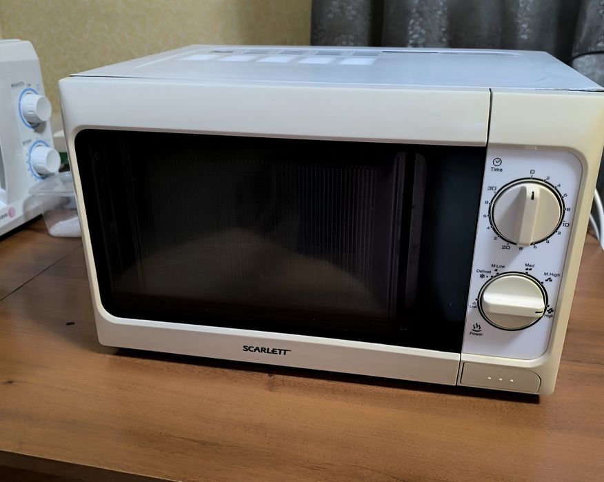 Продам микроволновку,в  хорошем состоянии