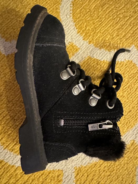 UGG ghete marimea 26