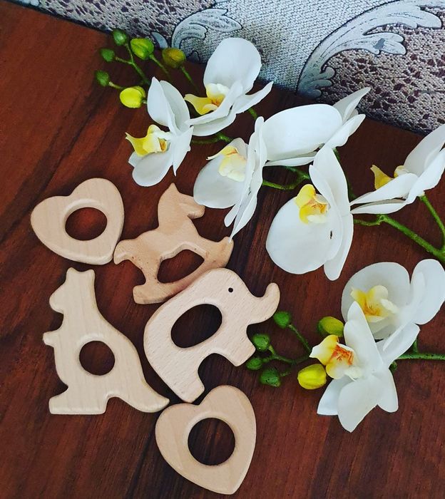 Игрушки-погремушки и грызунки