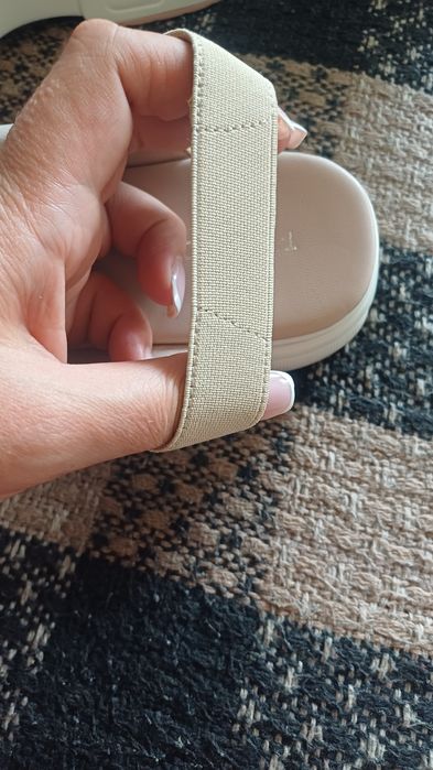 Босоножки новые, 41 размер